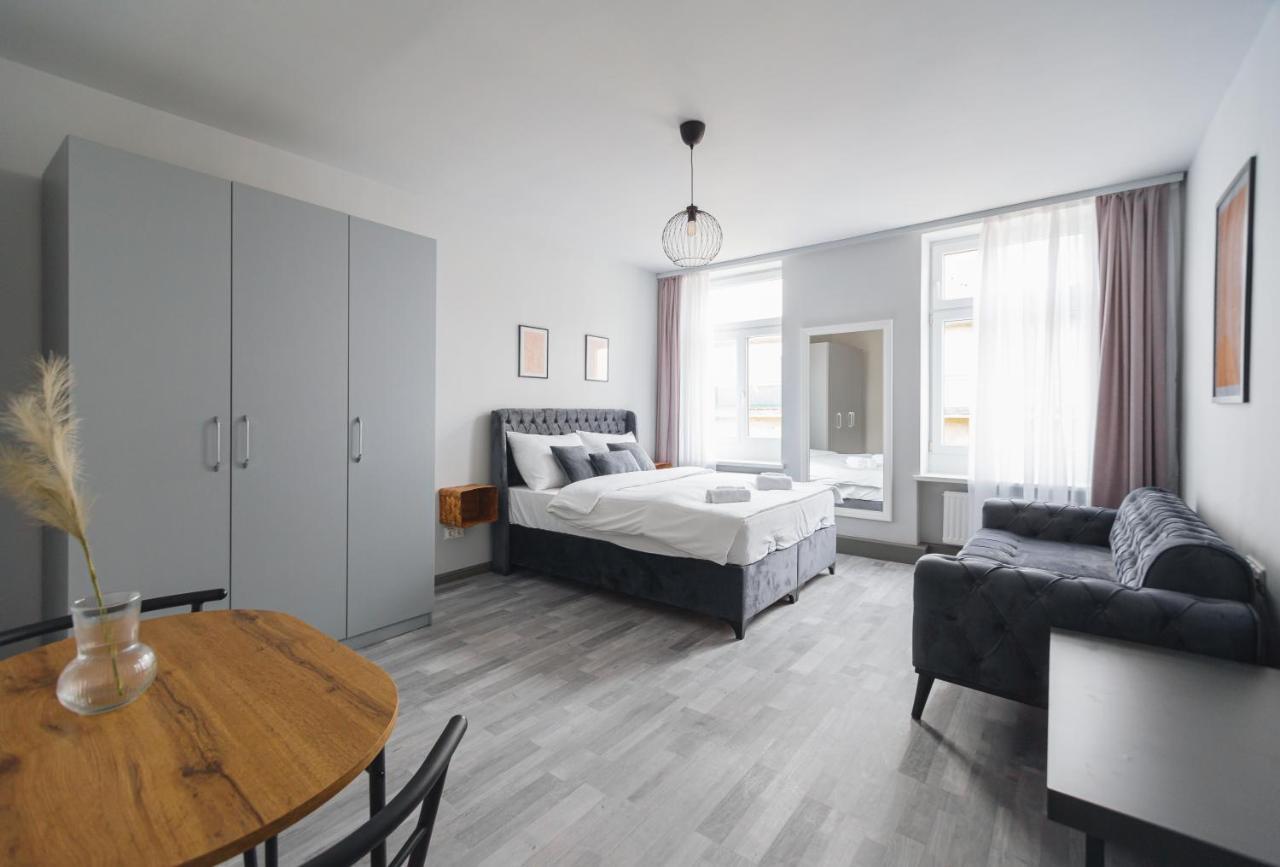 Malfatti Urban Oasis Apartment Wina Bagian luar foto