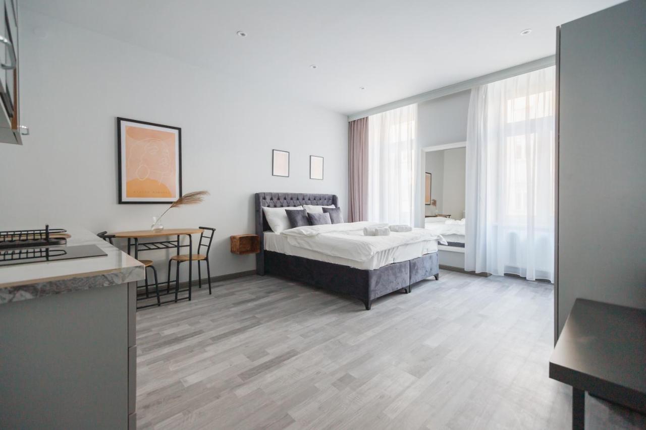 Malfatti Urban Oasis Apartment Wina Bagian luar foto