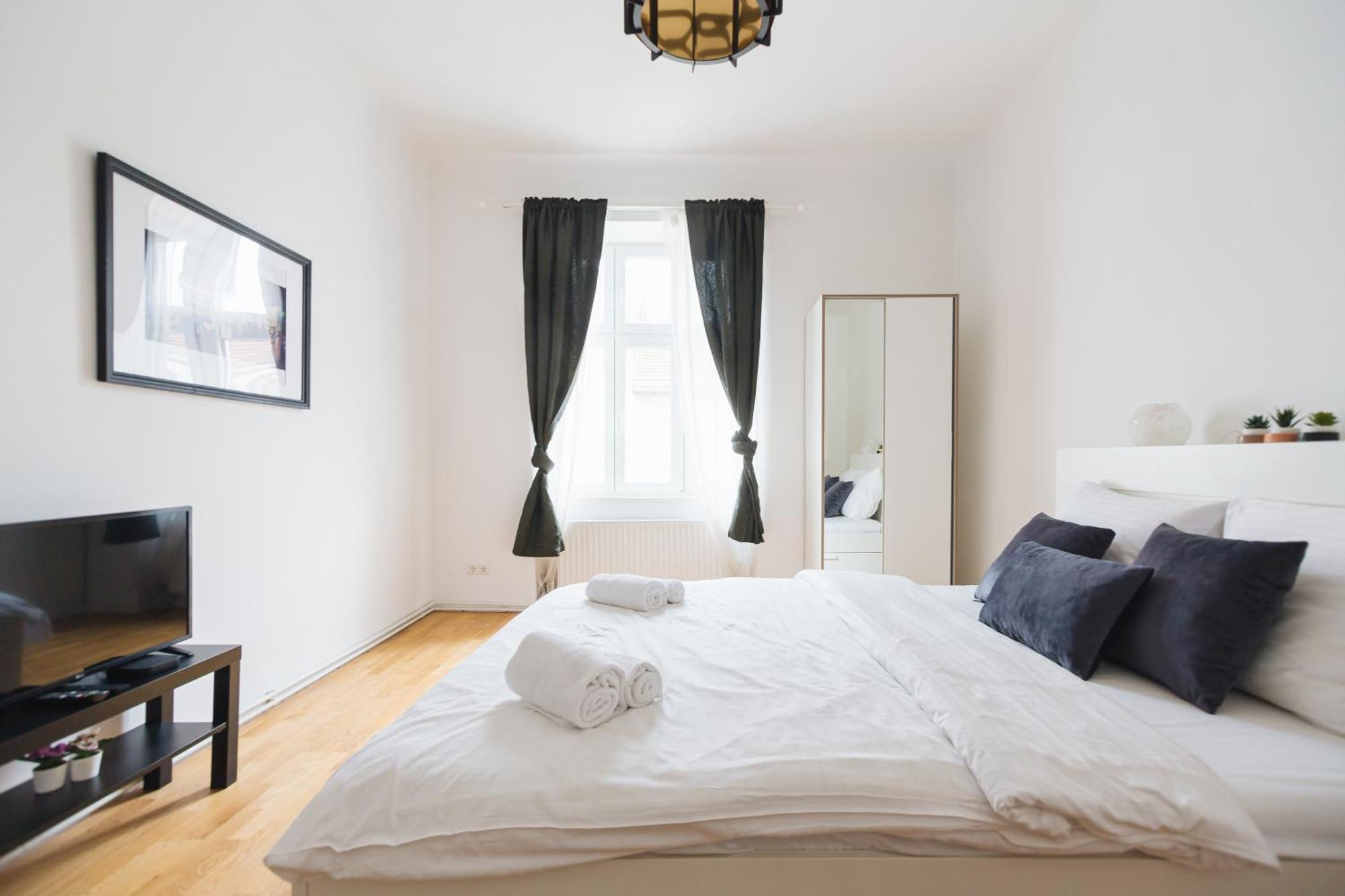 Malfatti Urban Oasis Apartment Wina Bagian luar foto
