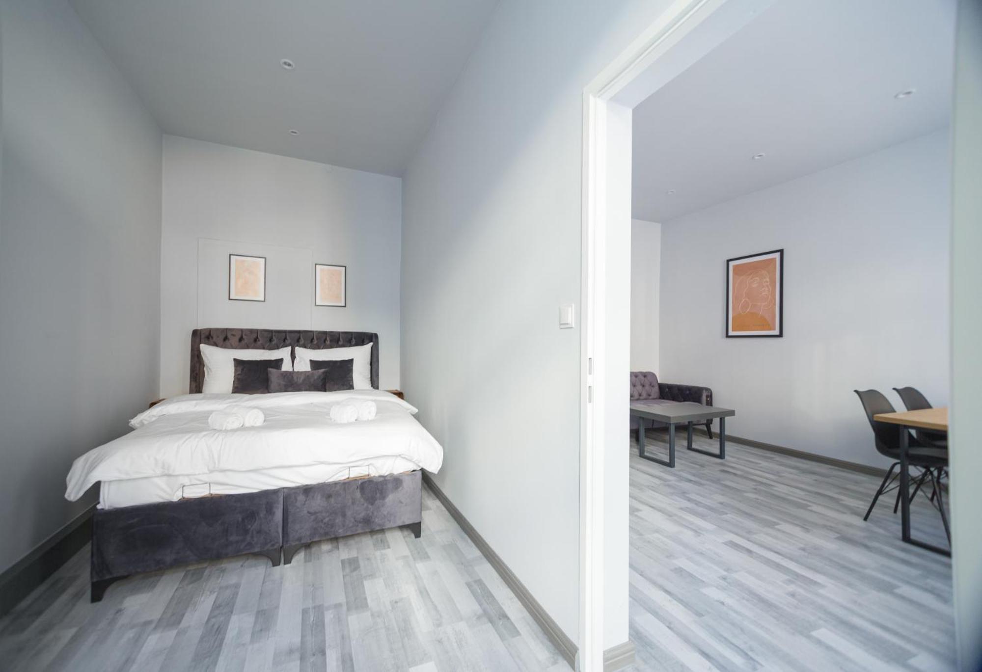 Malfatti Urban Oasis Apartment Wina Bagian luar foto